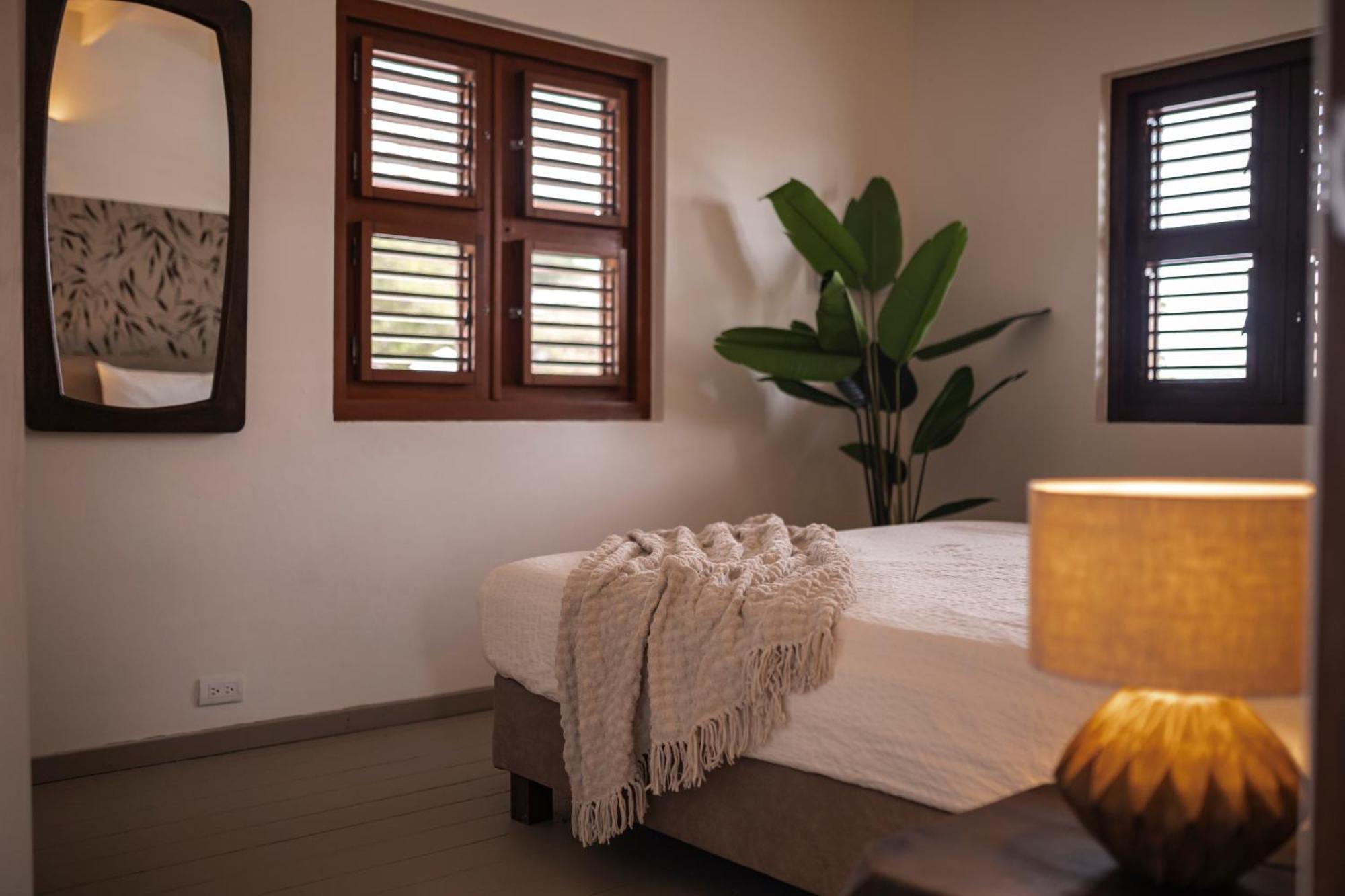 Botanique Bungalows Westpunt Экстерьер фото