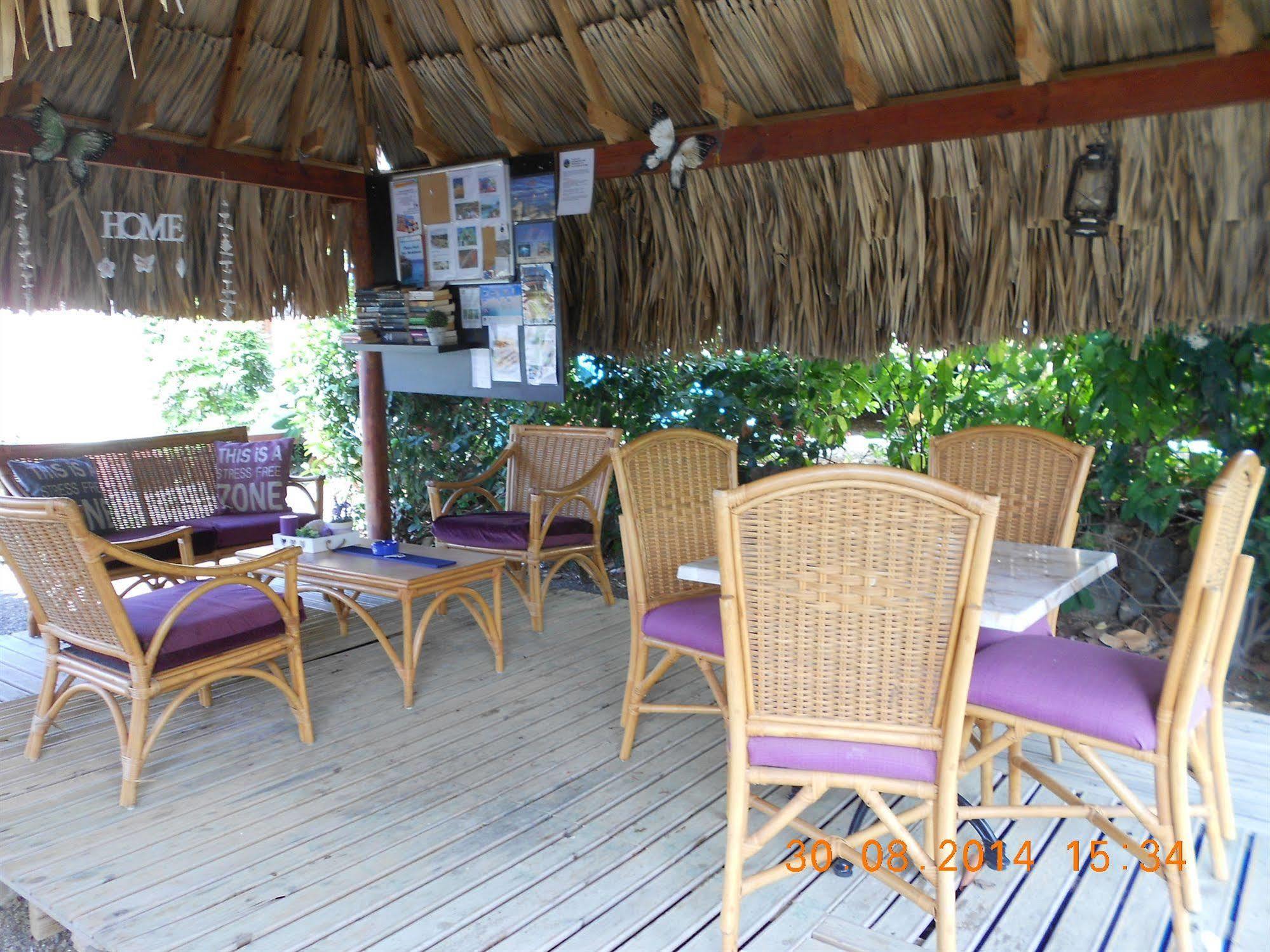 Botanique Bungalows Westpunt Экстерьер фото
